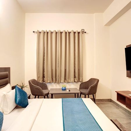 Hotel Elite Grand Near Kailash Hospital نويدا المظهر الخارجي الصورة