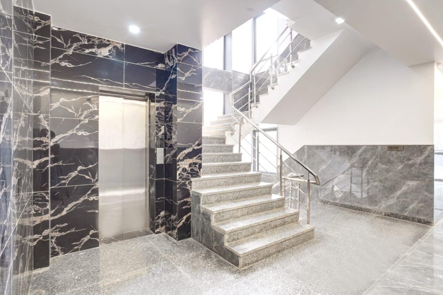 Hotel Elite Grand Near Kailash Hospital نويدا المظهر الخارجي الصورة