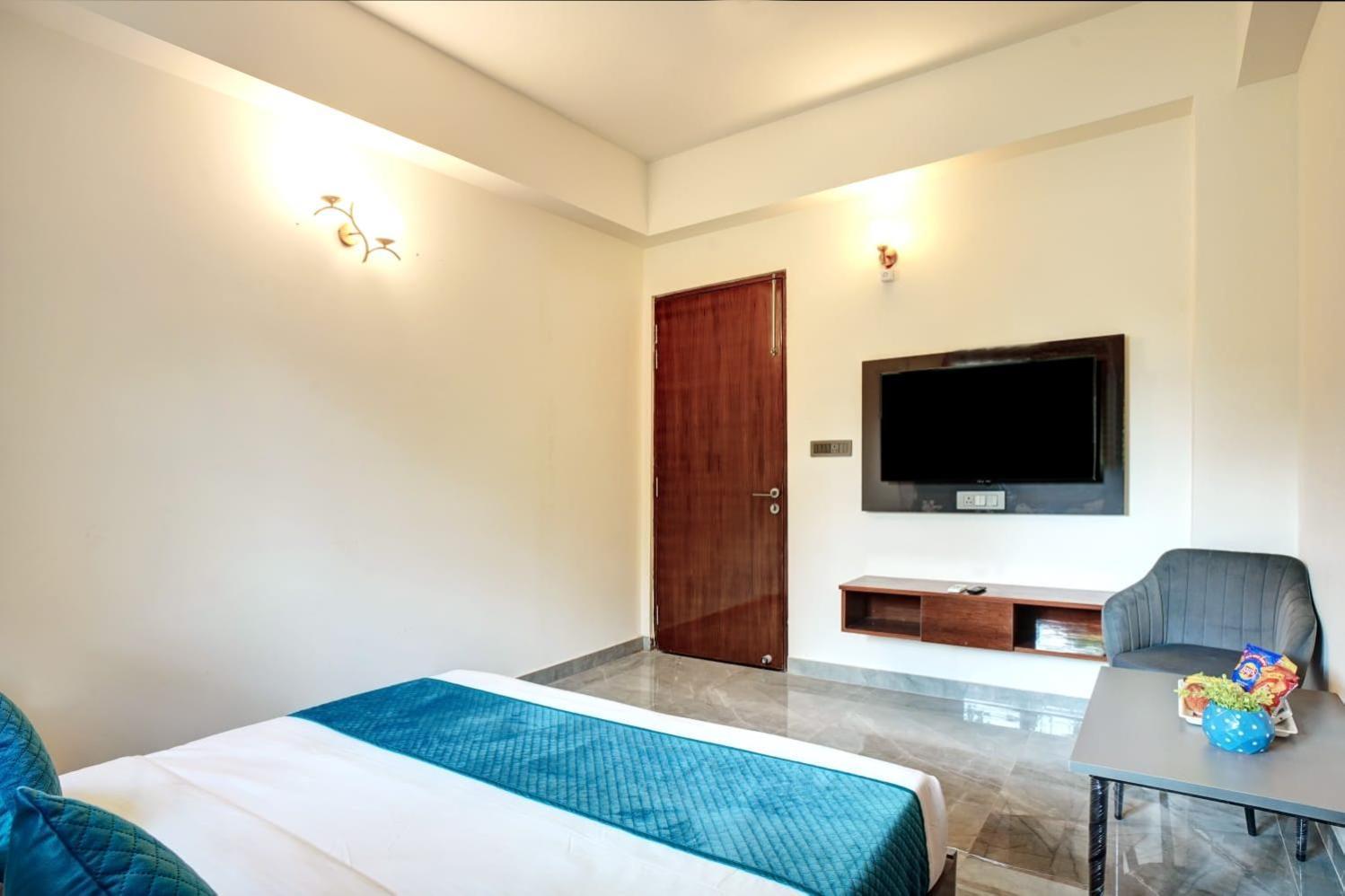 Hotel Elite Grand Near Kailash Hospital نويدا المظهر الخارجي الصورة