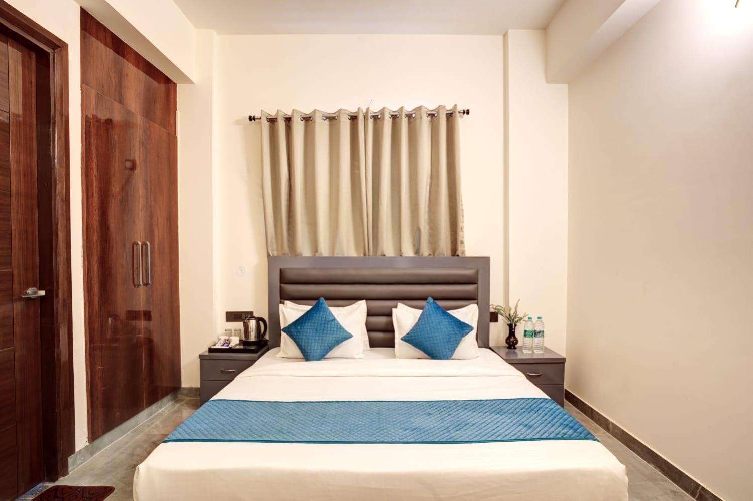 Hotel Elite Grand Near Kailash Hospital نويدا المظهر الخارجي الصورة