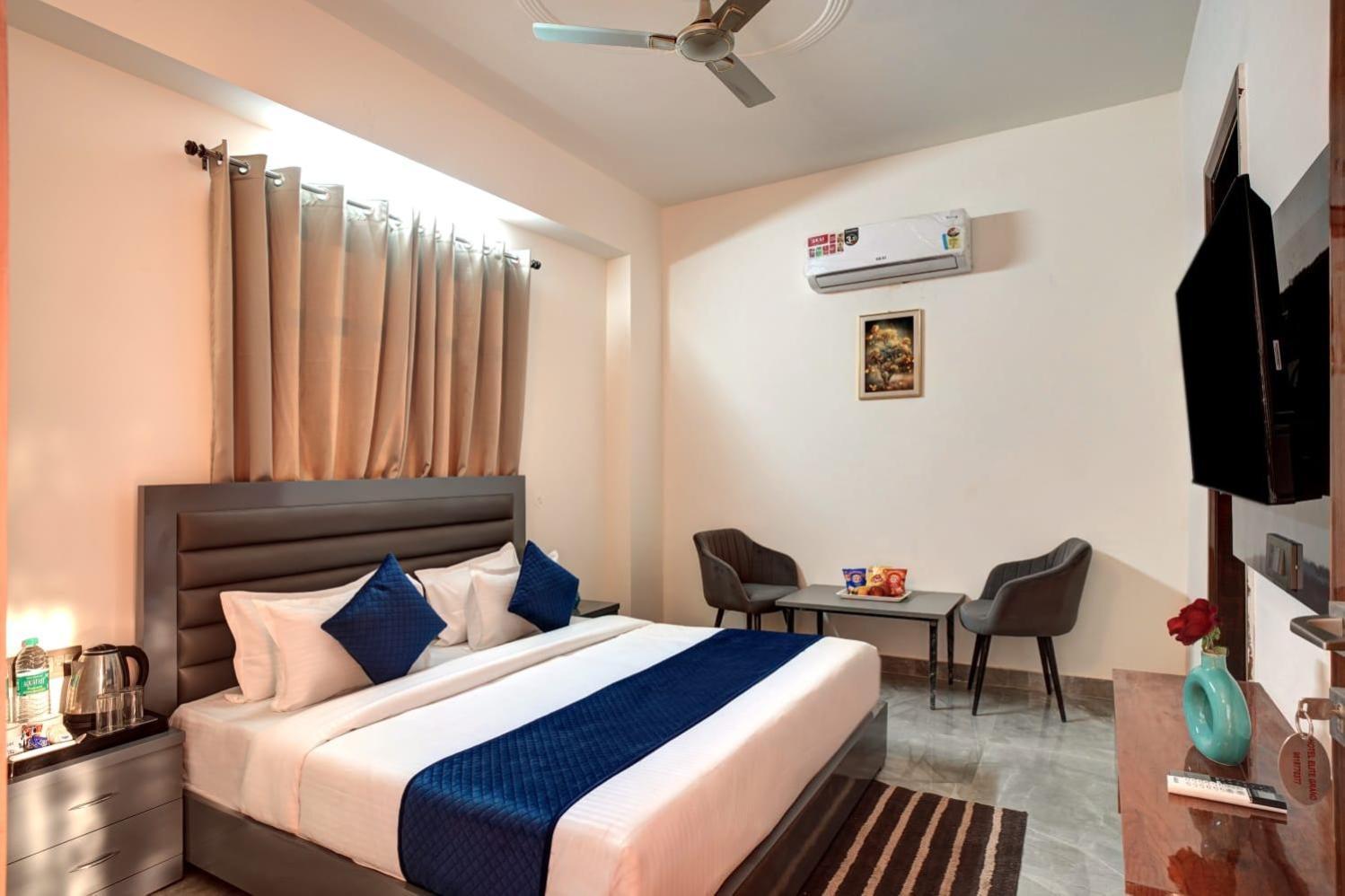 Hotel Elite Grand Near Kailash Hospital نويدا المظهر الخارجي الصورة