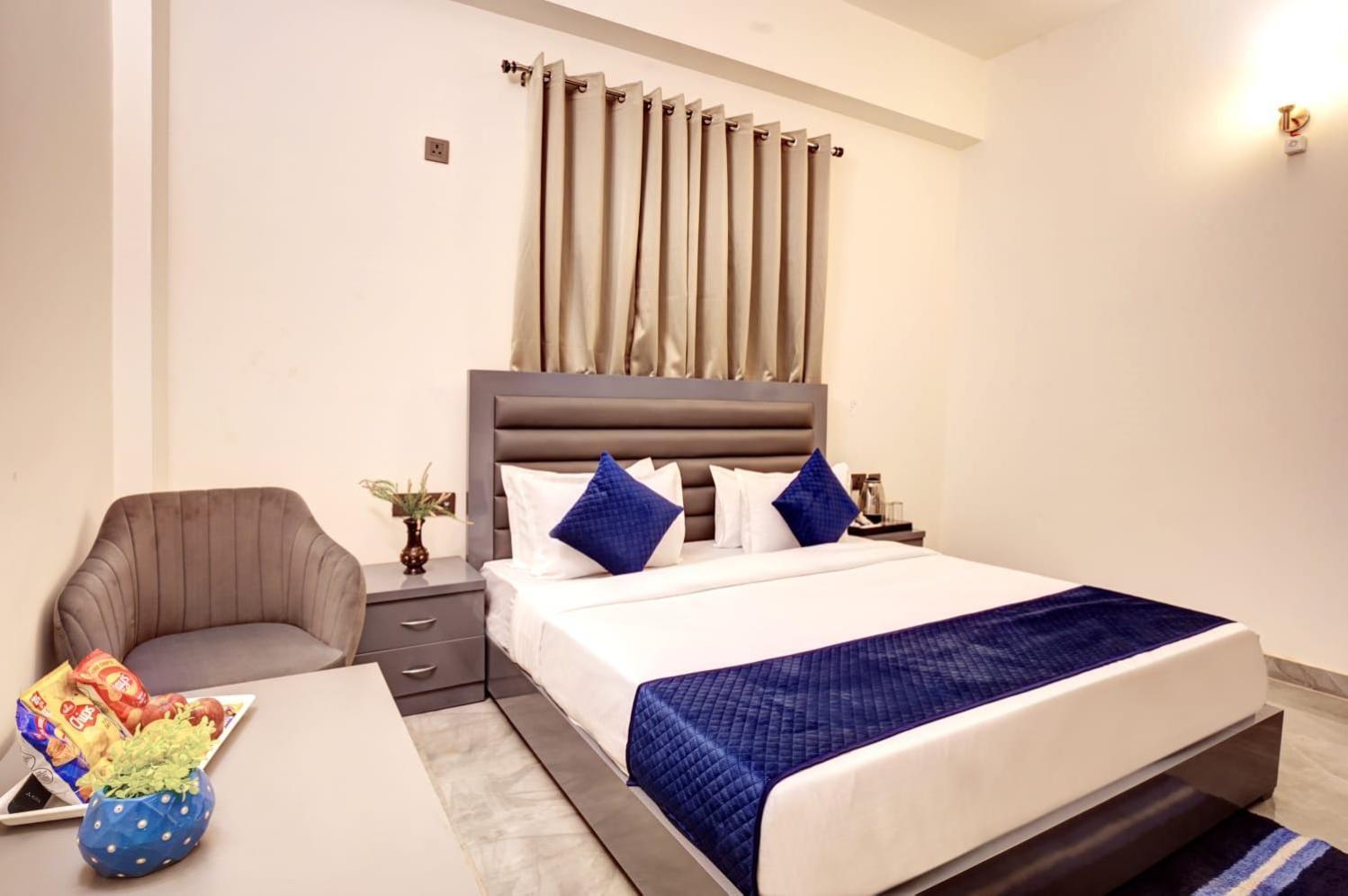 Hotel Elite Grand Near Kailash Hospital نويدا المظهر الخارجي الصورة